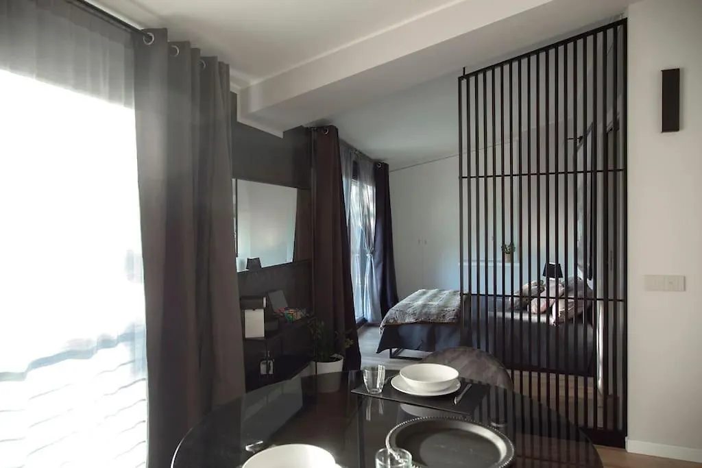 Appartamento New York Torre d'Isola Apartment